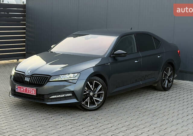 Серый Шкода Суперб, объемом двигателя 2 л и пробегом 198 тыс. км за 29500 $, фото 2 на Automoto.ua