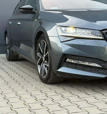 Серый Шкода Суперб, объемом двигателя 2 л и пробегом 198 тыс. км за 29500 $, фото 13 на Automoto.ua