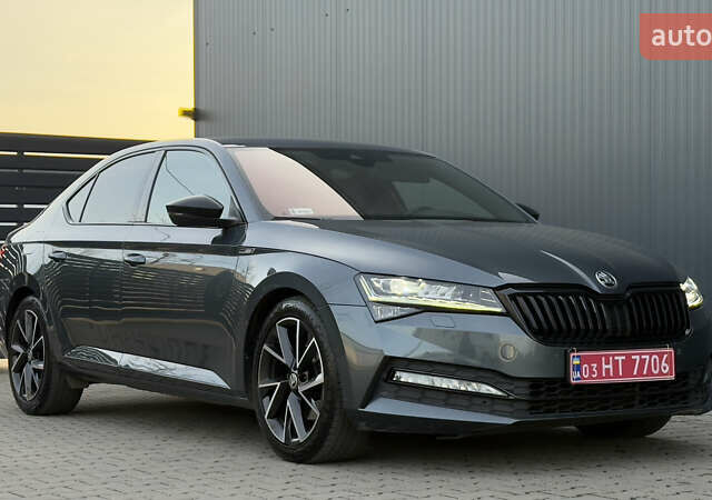 Серый Шкода Суперб, объемом двигателя 2 л и пробегом 198 тыс. км за 29500 $, фото 4 на Automoto.ua