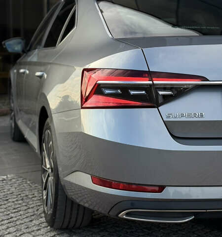 Серый Шкода Суперб, объемом двигателя 2 л и пробегом 208 тыс. км за 28900 $, фото 33 на Automoto.ua