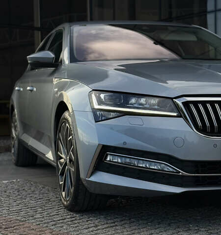 Серый Шкода Суперб, объемом двигателя 2 л и пробегом 208 тыс. км за 28900 $, фото 17 на Automoto.ua