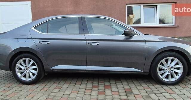Серый Шкода Суперб, объемом двигателя 1.97 л и пробегом 187 тыс. км за 26800 $, фото 12 на Automoto.ua