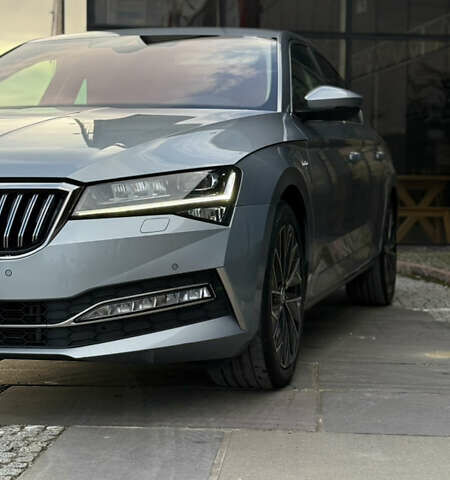 Серый Шкода Суперб, объемом двигателя 2 л и пробегом 208 тыс. км за 28900 $, фото 18 на Automoto.ua