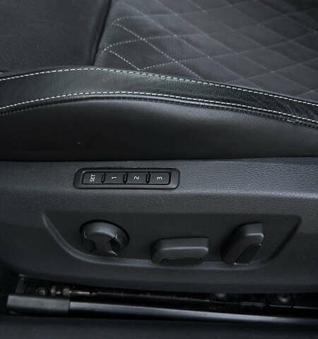 Серый Шкода Суперб, объемом двигателя 2 л и пробегом 198 тыс. км за 29500 $, фото 36 на Automoto.ua