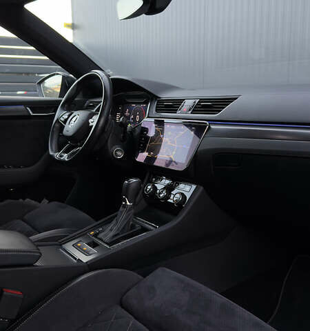 Серый Шкода Суперб, объемом двигателя 2 л и пробегом 198 тыс. км за 29500 $, фото 37 на Automoto.ua