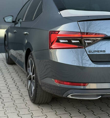 Серый Шкода Суперб, объемом двигателя 2 л и пробегом 198 тыс. км за 29500 $, фото 28 на Automoto.ua