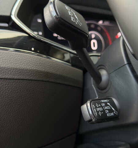 Серый Шкода Суперб, объемом двигателя 2 л и пробегом 208 тыс. км за 28900 $, фото 46 на Automoto.ua