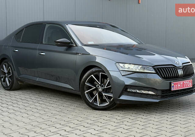 Серый Шкода Суперб, объемом двигателя 2 л и пробегом 198 тыс. км за 29500 $, фото 1 на Automoto.ua