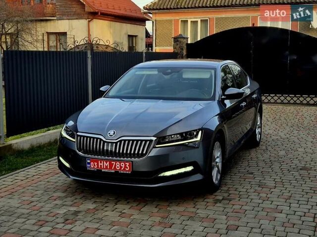 Серый Шкода Суперб, объемом двигателя 1.97 л и пробегом 187 тыс. км за 26800 $, фото 2 на Automoto.ua