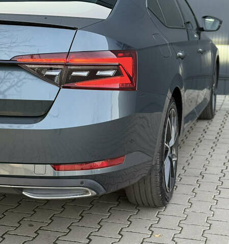 Серый Шкода Суперб, объемом двигателя 2 л и пробегом 198 тыс. км за 29500 $, фото 30 на Automoto.ua