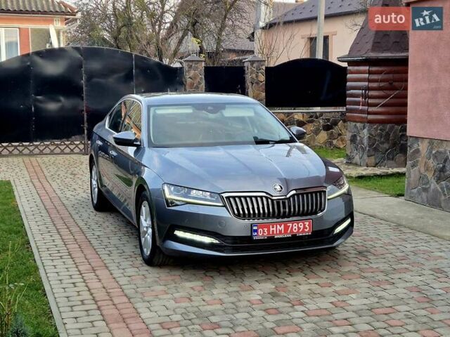 Серый Шкода Суперб, объемом двигателя 1.97 л и пробегом 187 тыс. км за 26800 $, фото 4 на Automoto.ua
