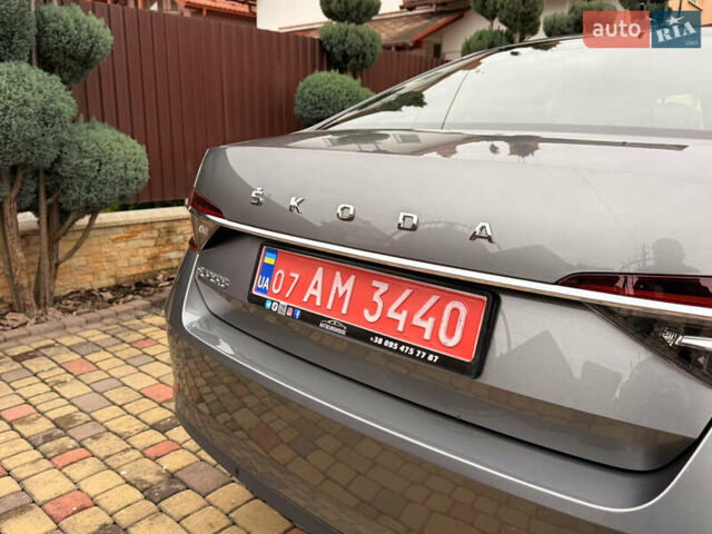 Сірий Шкода Суперб, об'ємом двигуна 1.97 л та пробігом 170 тис. км за 28500 $, фото 10 на Automoto.ua