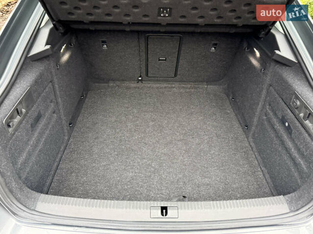 Сірий Шкода Суперб, об'ємом двигуна 1.97 л та пробігом 170 тис. км за 28500 $, фото 24 на Automoto.ua