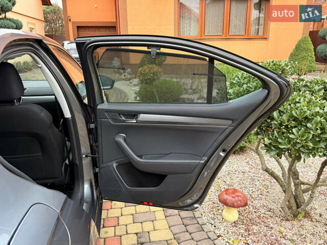 Сірий Шкода Суперб, об'ємом двигуна 1.97 л та пробігом 170 тис. км за 28500 $, фото 32 на Automoto.ua