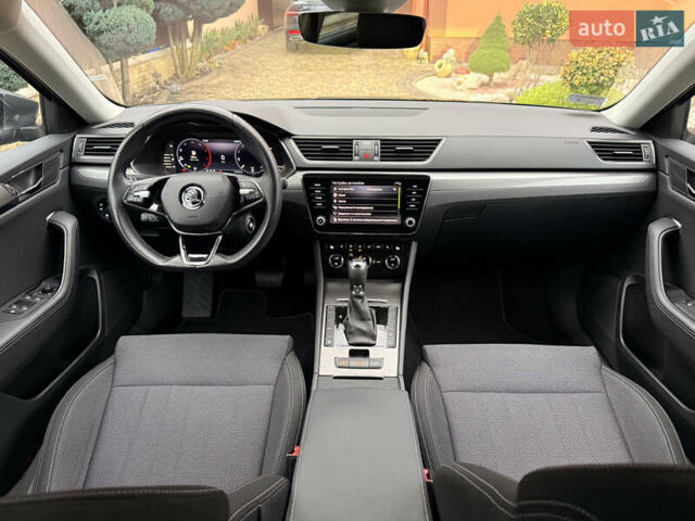 Сірий Шкода Суперб, об'ємом двигуна 1.97 л та пробігом 170 тис. км за 28500 $, фото 49 на Automoto.ua