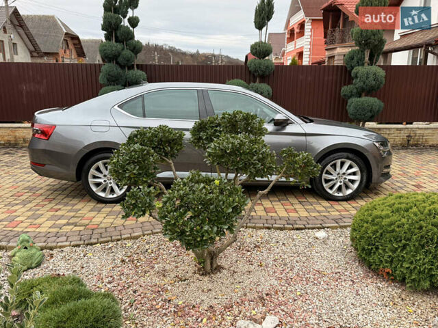 Сірий Шкода Суперб, об'ємом двигуна 1.97 л та пробігом 170 тис. км за 28500 $, фото 6 на Automoto.ua