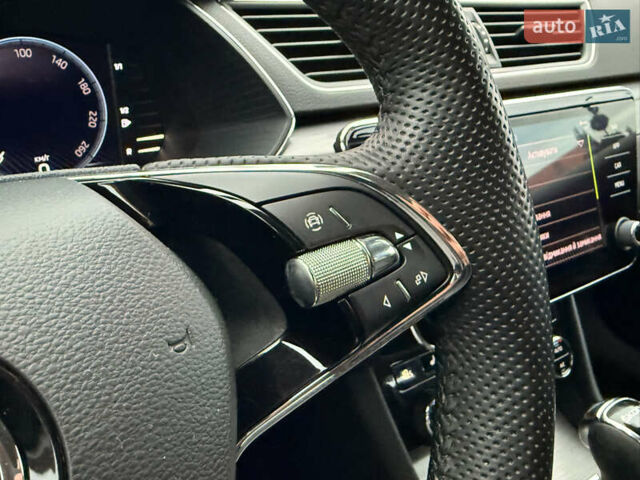 Сірий Шкода Суперб, об'ємом двигуна 1.97 л та пробігом 170 тис. км за 28500 $, фото 47 на Automoto.ua