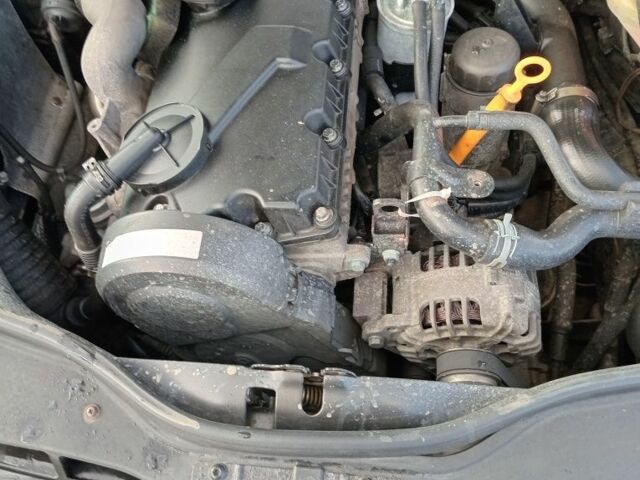 Синій Шкода Суперб, об'ємом двигуна 4 л та пробігом 280 тис. км за 2100 $, фото 6 на Automoto.ua