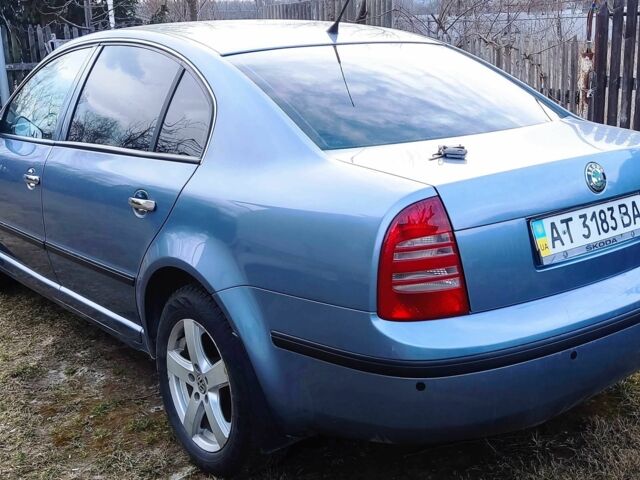 Синий Шкода Суперб, объемом двигателя 1.8 л и пробегом 295 тыс. км за 6943 $, фото 3 на Automoto.ua