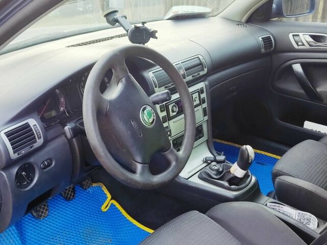 Синий Шкода Суперб, объемом двигателя 1.8 л и пробегом 295 тыс. км за 6943 $, фото 13 на Automoto.ua