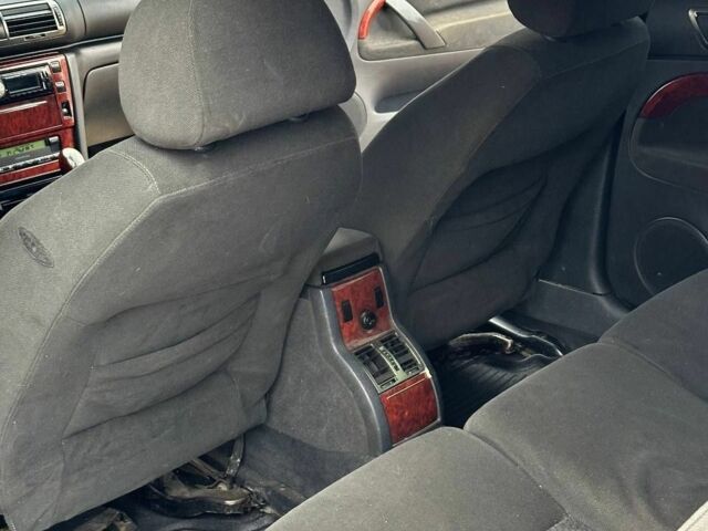 Синій Шкода Суперб, об'ємом двигуна 1.8 л та пробігом 300 тис. км за 3899 $, фото 3 на Automoto.ua