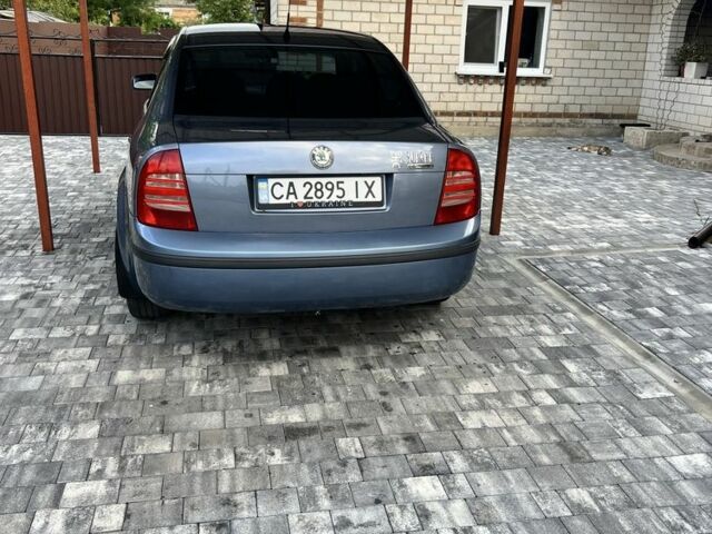 Синий Шкода Суперб, объемом двигателя 1.8 л и пробегом 285 тыс. км за 4800 $, фото 2 на Automoto.ua