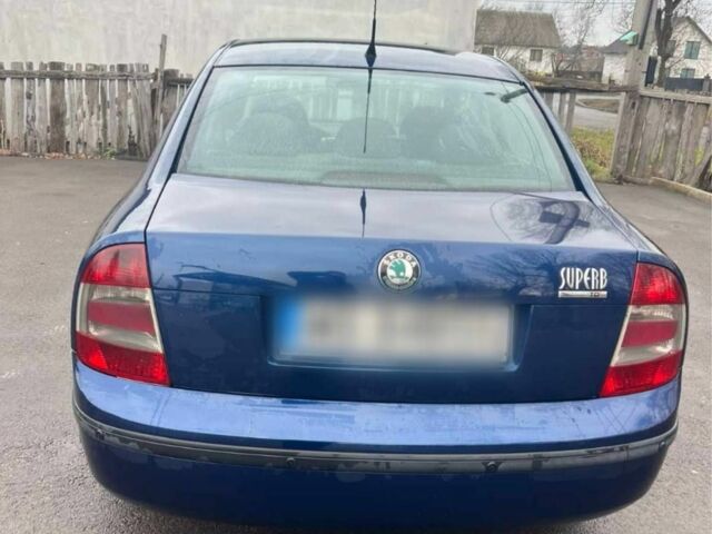 Синій Шкода Суперб, об'ємом двигуна 2 л та пробігом 363 тис. км за 2650 $, фото 6 на Automoto.ua