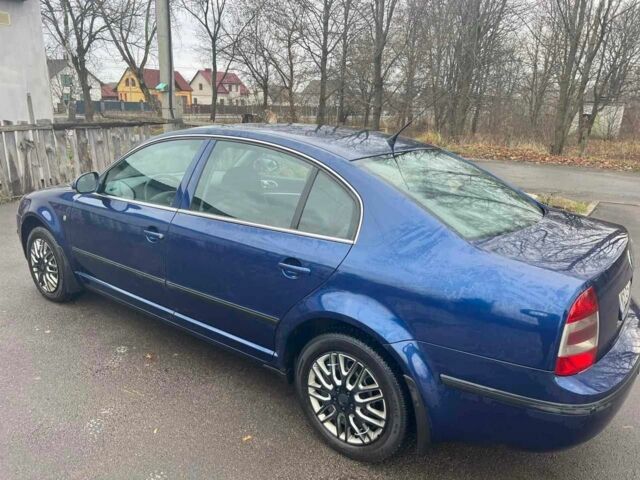 Синій Шкода Суперб, об'ємом двигуна 2 л та пробігом 363 тис. км за 2650 $, фото 3 на Automoto.ua