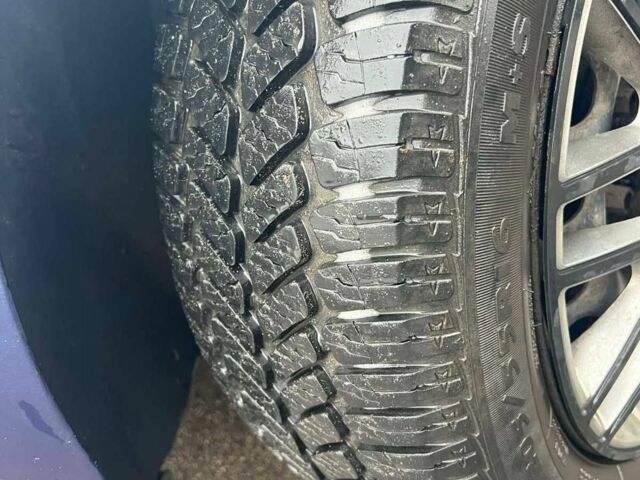 Синій Шкода Суперб, об'ємом двигуна 2 л та пробігом 363 тис. км за 2650 $, фото 13 на Automoto.ua