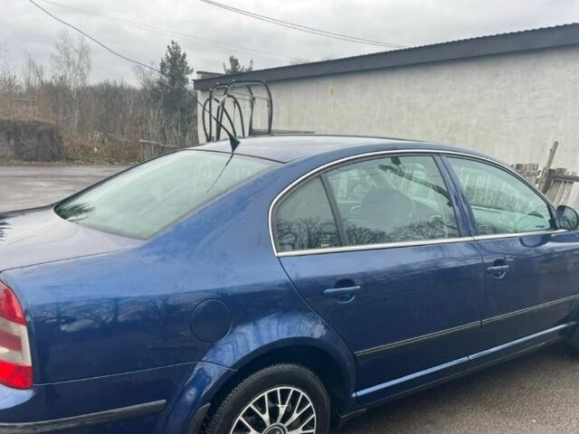 Синій Шкода Суперб, об'ємом двигуна 2 л та пробігом 363 тис. км за 2650 $, фото 5 на Automoto.ua