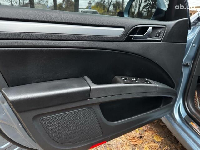 Синий Шкода Суперб, объемом двигателя 2 л и пробегом 345 тыс. км за 8640 $, фото 24 на Automoto.ua