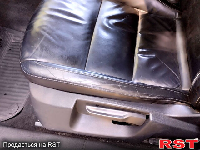 Синий Шкода Суперб, объемом двигателя 2 л и пробегом 300 тыс. км за 9950 $, фото 9 на Automoto.ua