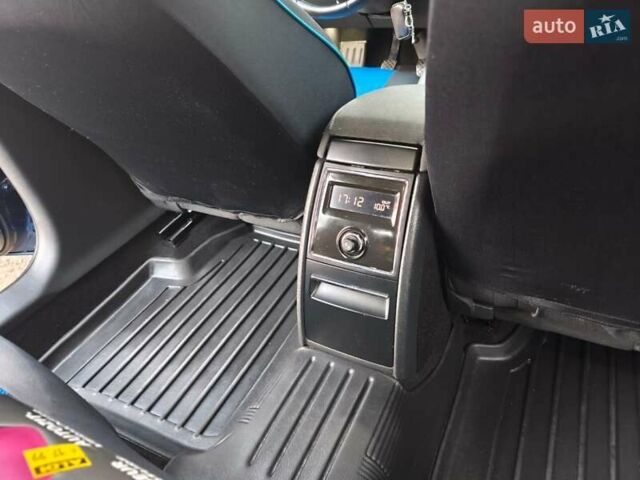 Синій Шкода Суперб, об'ємом двигуна 1.6 л та пробігом 264 тис. км за 10500 $, фото 12 на Automoto.ua