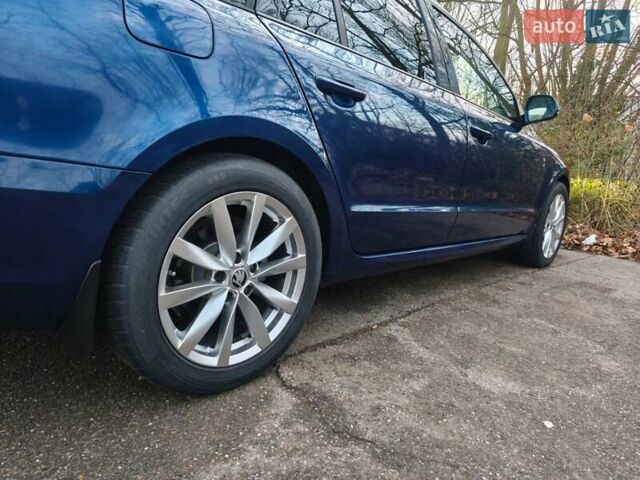 Синій Шкода Суперб, об'ємом двигуна 1.6 л та пробігом 264 тис. км за 10500 $, фото 15 на Automoto.ua