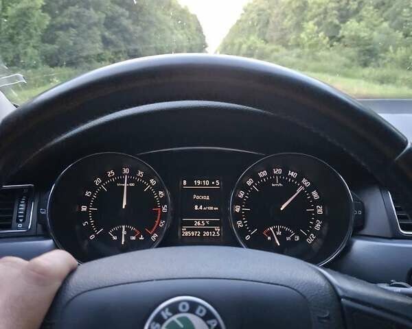 Синій Шкода Суперб, об'ємом двигуна 1.6 л та пробігом 290 тис. км за 8900 $, фото 19 на Automoto.ua