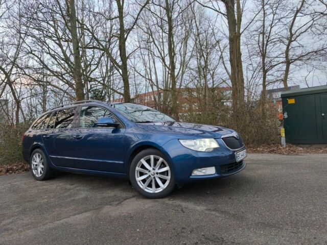 Синій Шкода Суперб, об'ємом двигуна 1.6 л та пробігом 265 тис. км за 10500 $, фото 1 на Automoto.ua