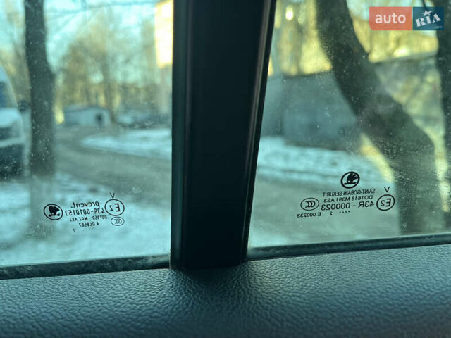 Синий Шкода Суперб, объемом двигателя 1.6 л и пробегом 298 тыс. км за 8650 $, фото 19 на Automoto.ua
