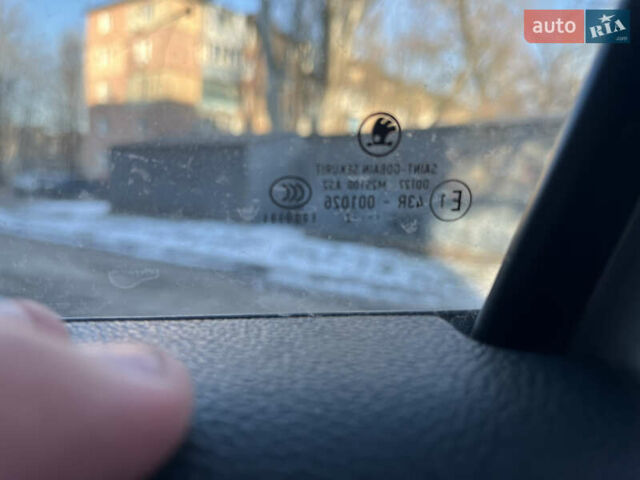Синий Шкода Суперб, объемом двигателя 1.6 л и пробегом 298 тыс. км за 8650 $, фото 18 на Automoto.ua
