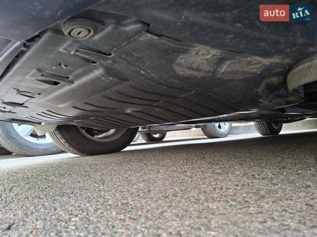 Синій Шкода Суперб, об'ємом двигуна 1.6 л та пробігом 290 тис. км за 8900 $, фото 20 на Automoto.ua