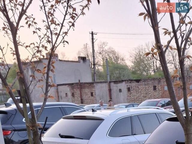 Синій Шкода Суперб, об'ємом двигуна 1.6 л та пробігом 290 тис. км за 8900 $, фото 11 на Automoto.ua