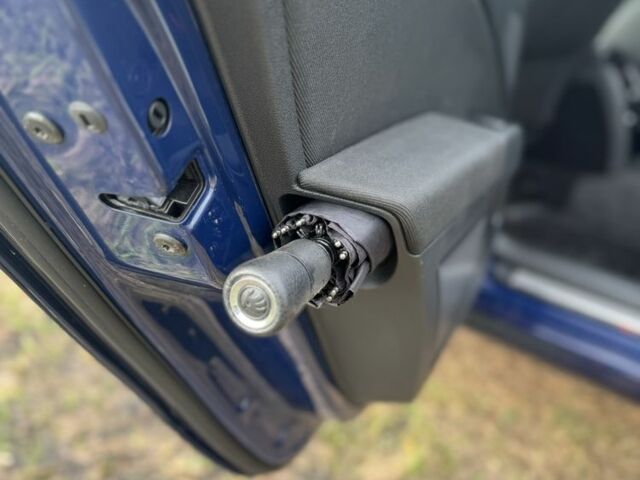 Синий Шкода Суперб, объемом двигателя 2 л и пробегом 228 тыс. км за 10100 $, фото 14 на Automoto.ua