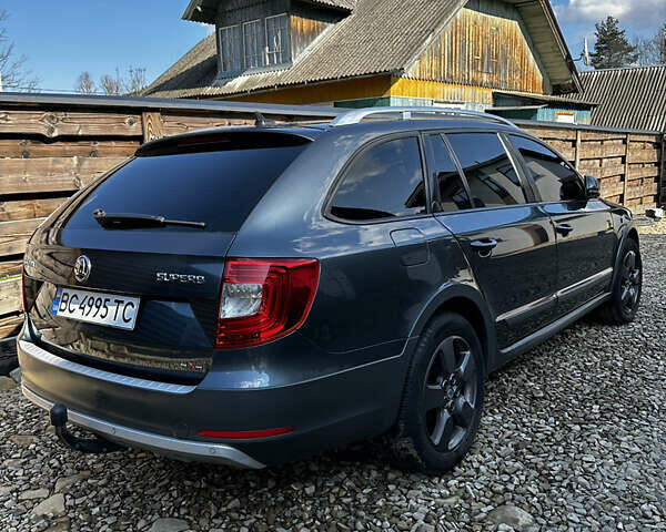 Синій Шкода Суперб, об'ємом двигуна 1.97 л та пробігом 369 тис. км за 12900 $, фото 4 на Automoto.ua