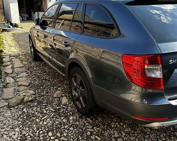 Синій Шкода Суперб, об'ємом двигуна 1.97 л та пробігом 369 тис. км за 12900 $, фото 5 на Automoto.ua