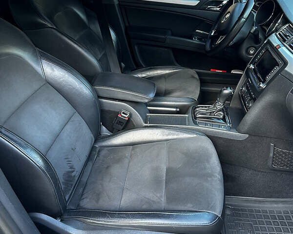 Синій Шкода Суперб, об'ємом двигуна 1.97 л та пробігом 369 тис. км за 12900 $, фото 9 на Automoto.ua