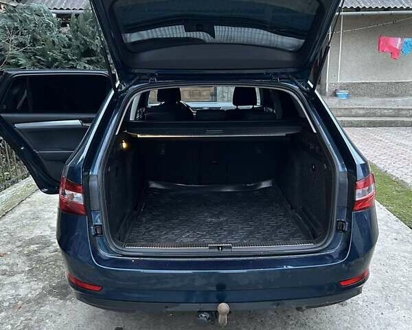 Синій Шкода Суперб, об'ємом двигуна 1.6 л та пробігом 233 тис. км за 14300 $, фото 9 на Automoto.ua