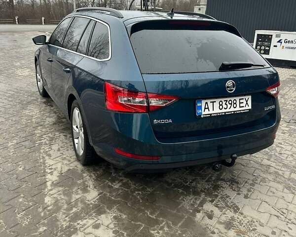 Синій Шкода Суперб, об'ємом двигуна 1.6 л та пробігом 233 тис. км за 14300 $, фото 5 на Automoto.ua