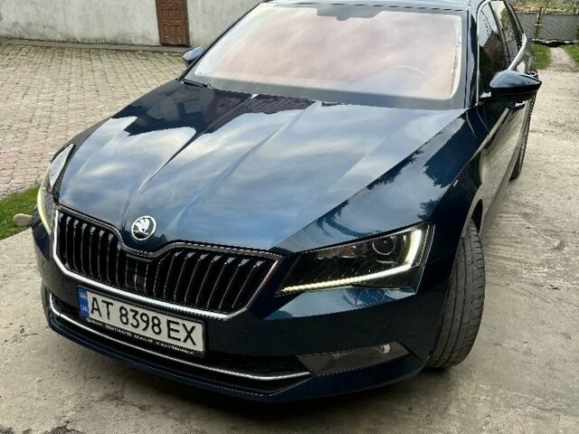 Синий Шкода Суперб, объемом двигателя 1.6 л и пробегом 227 тыс. км за 14500 $, фото 11 на Automoto.ua