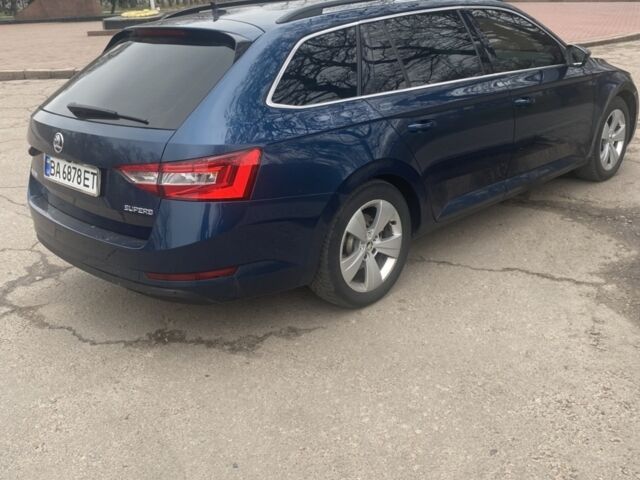 Синій Шкода Суперб, об'ємом двигуна 1.97 л та пробігом 320 тис. км за 16600 $, фото 6 на Automoto.ua