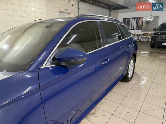 Синій Шкода Суперб, об'ємом двигуна 1.97 л та пробігом 210 тис. км за 14999 $, фото 4 на Automoto.ua