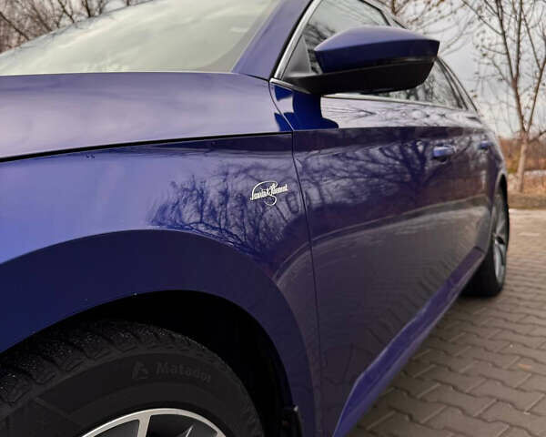 Синій Шкода Суперб, об'ємом двигуна 1.97 л та пробігом 222 тис. км за 22200 $, фото 5 на Automoto.ua